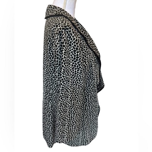 Tahari Arthur S Levin Womens Suit Jacket Open Front White/black Size 16 - Picture 3 of 5